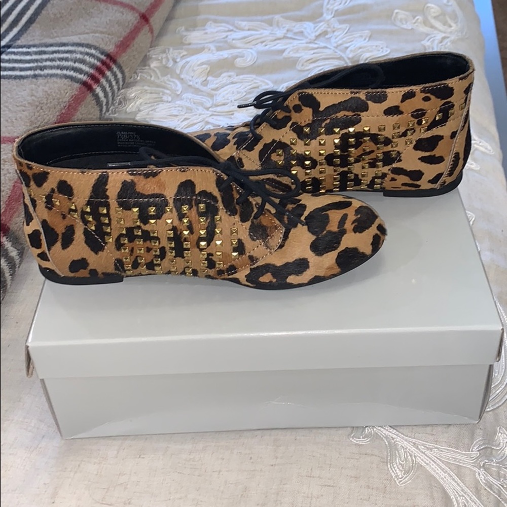 Lace up leopard sneaker/bootie